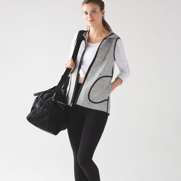 Lululemon  Insculpt Reversible Vest - Picture 4 of 12
